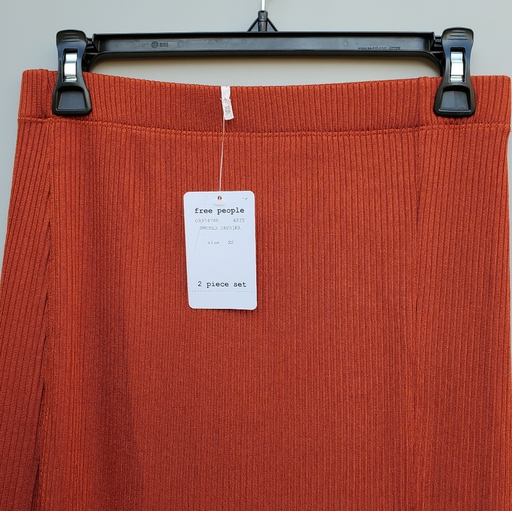 Free people no excuses skirt set - Picture 6 of 8